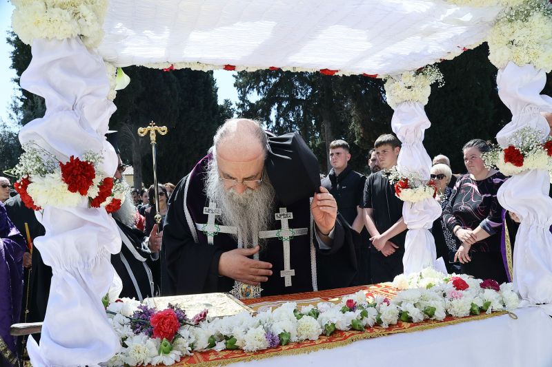  Η Ακολουθία του Επιταφίου στη Δράμα